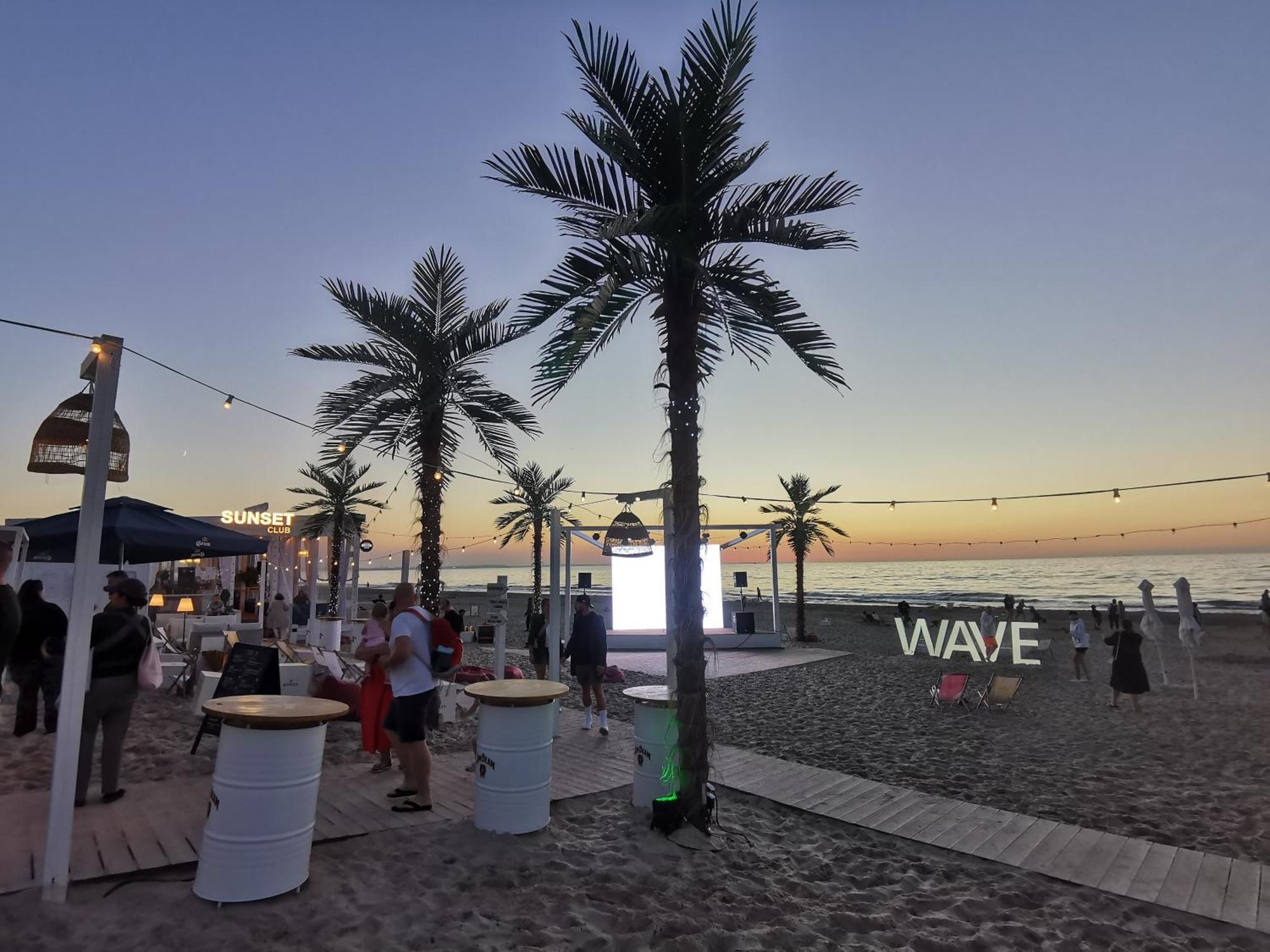 Your Holidays Waves Miedzyzdroje Bagian luar foto