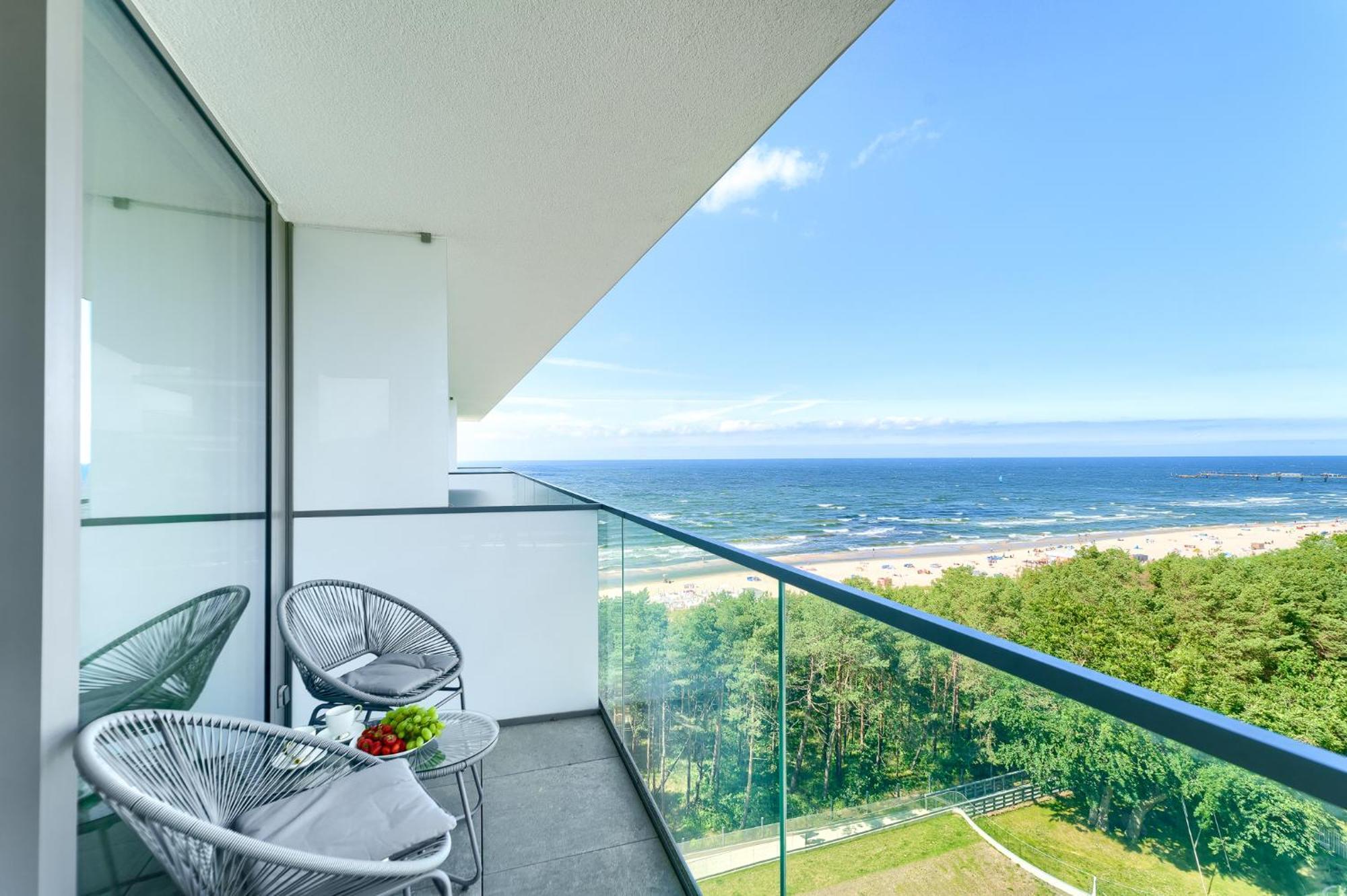 Your Holidays Waves Miedzyzdroje Bagian luar foto